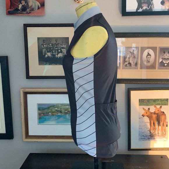 Vomax cycling sleeveless jerseys - Picture 6 of 8